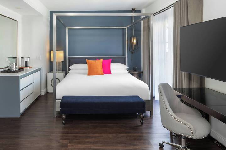 Hotel Colonnade Coral Gables Autograph Collection