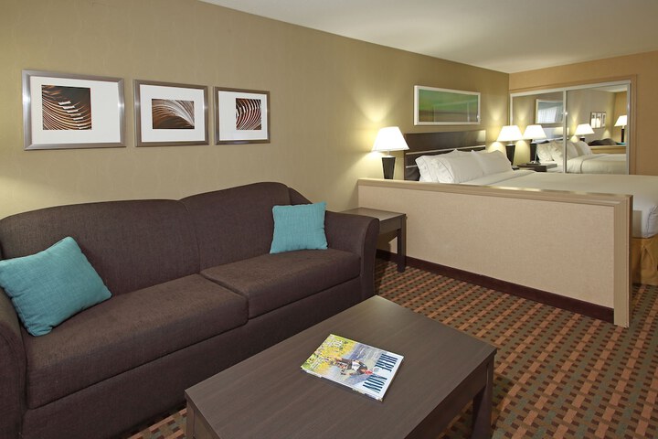 Room 47 of 89