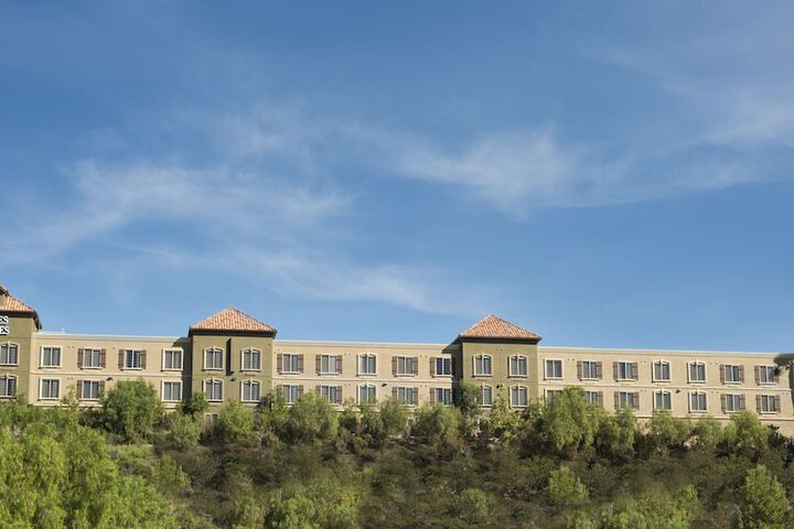 Ayres Suites Mission Viejo – Lake Forest