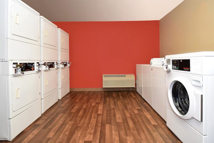 EXTENDED STAY AMERICA - LOS ANGELES - WO