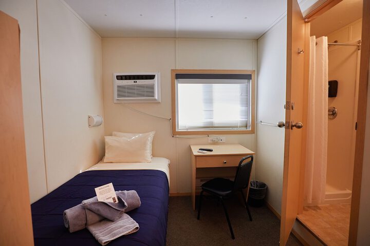 Room 34 of 49