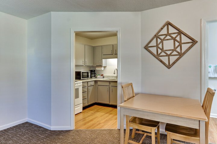 Mariners Suites