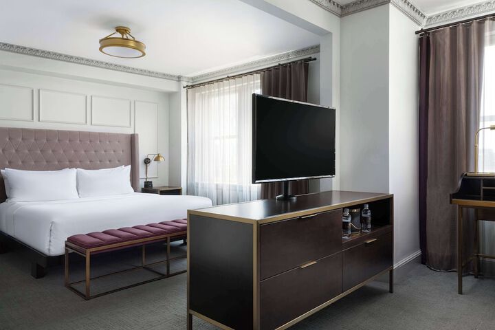 Room 50 of 70