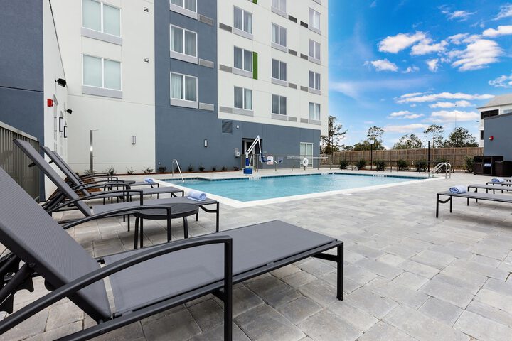 Pool 5 of 47