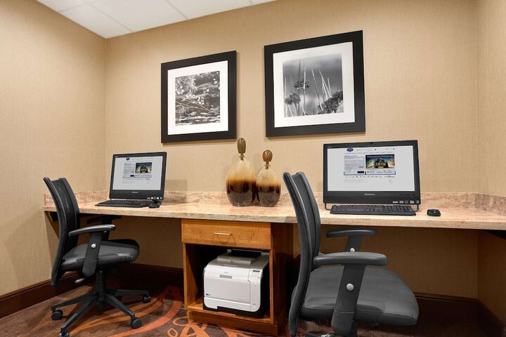 Hampton Inn Magnolia