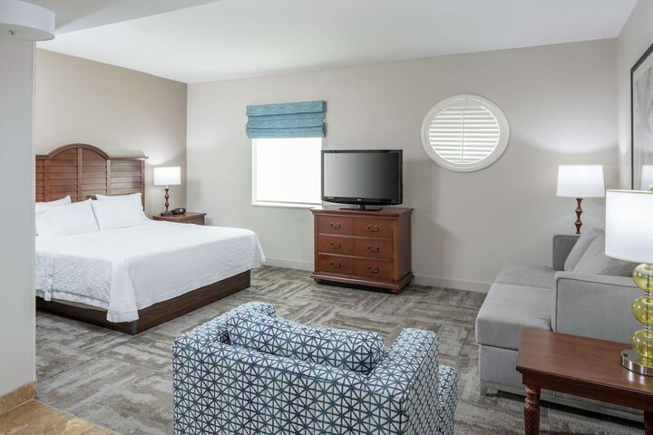 Room 15 of 51