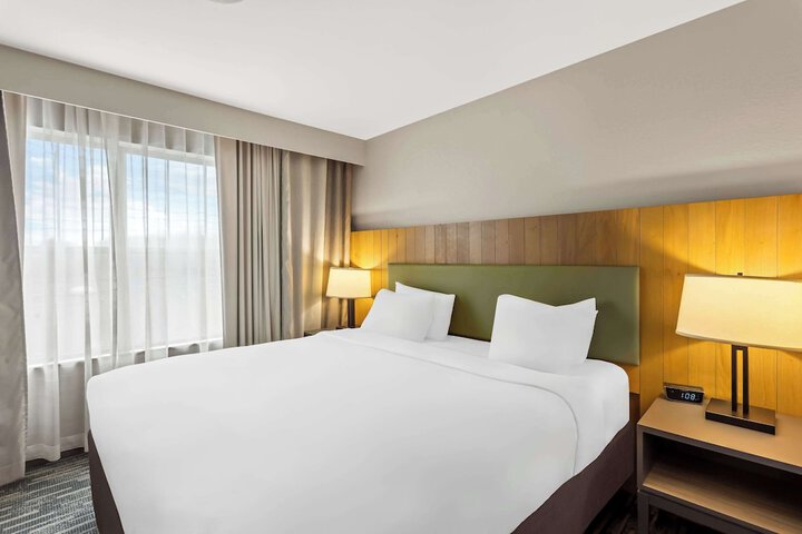Country Inn & Suites by Radisson Portage, IN