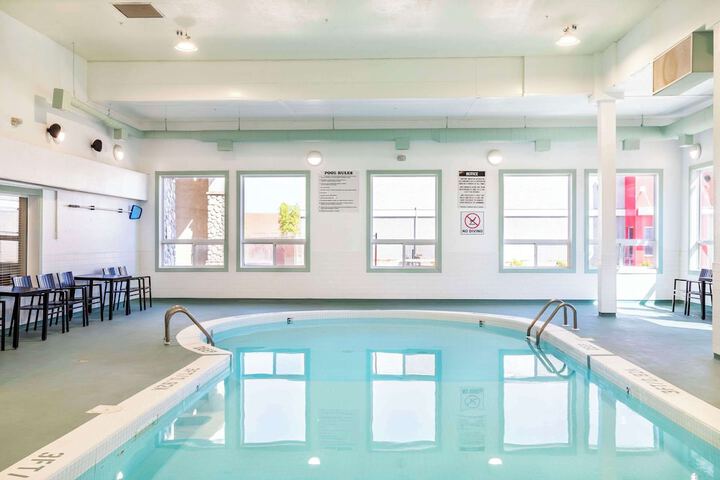 Pool 5 of 51