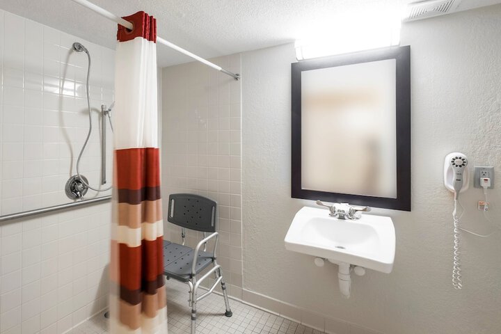 Red Roof Inn PLUS+ South Deerfield – Amherst