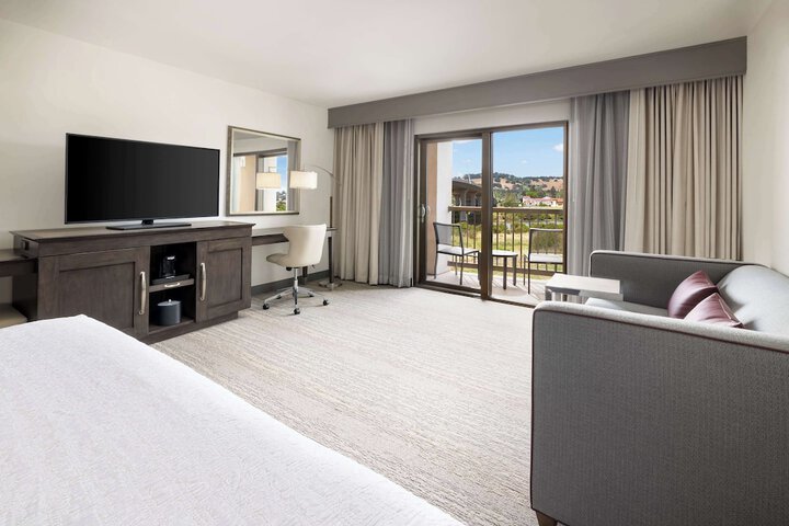 Room 32 of 57