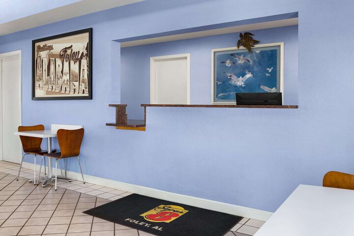 Hotel Interior 9 of 38