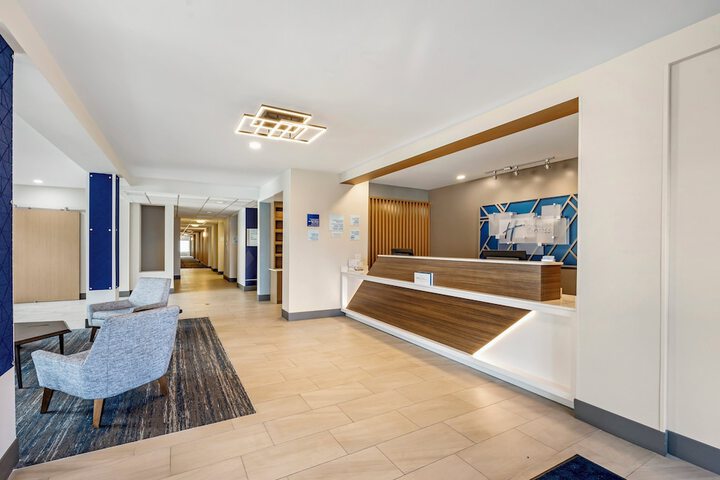 Holiday Inn Express White House by IHG