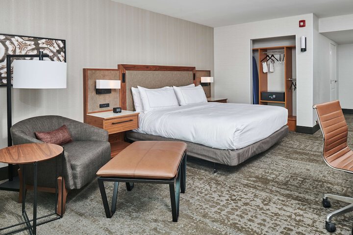 Room 44 of 64