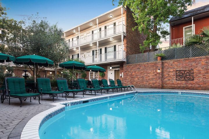 Pool 4 of 30