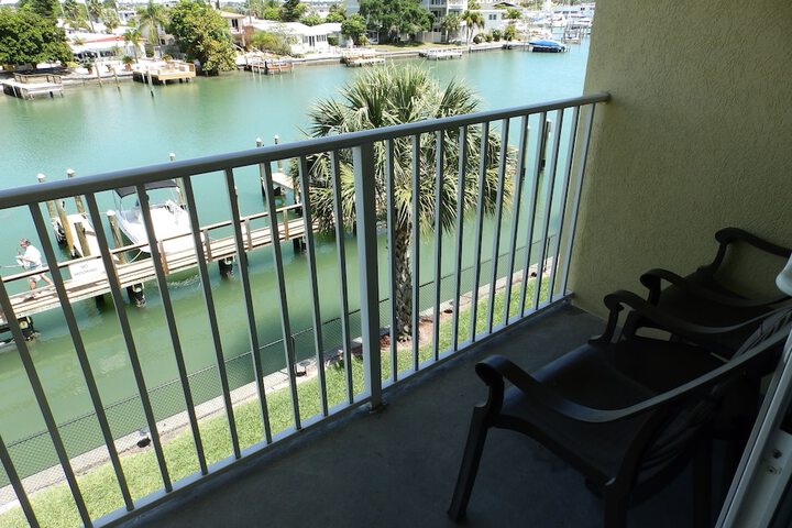 Treasure Island Hotel and Marina