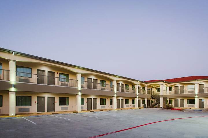 Hotel 13 of 49