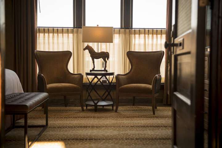 Room 25 of 31