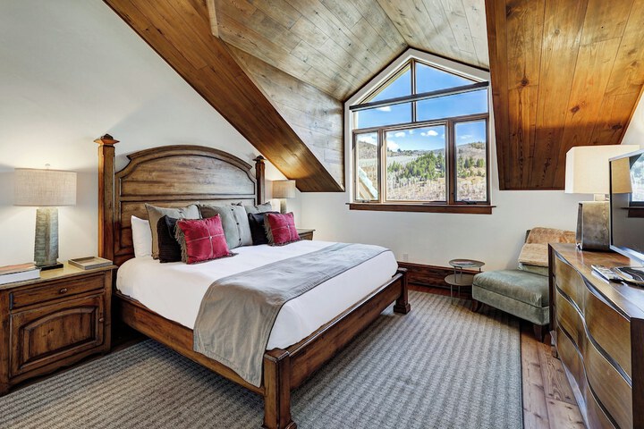 The Pines Lodge a RockResort, by Vail Resorts