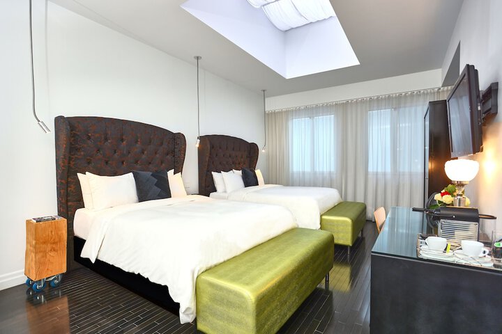 Room 44 of 78
