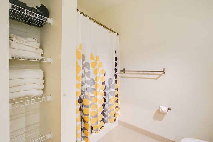 Room 60 of 73