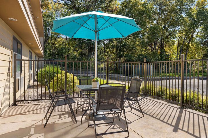 Terrace/Patio 74 of 75
