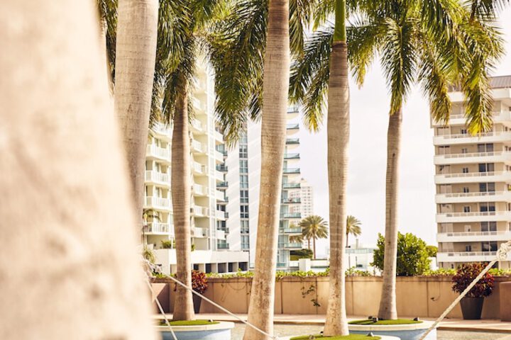 Four Seasons Hotel Miami