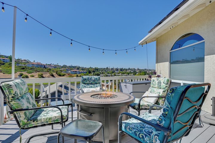 San Marcos Getaway w / Deck & Lake Views!