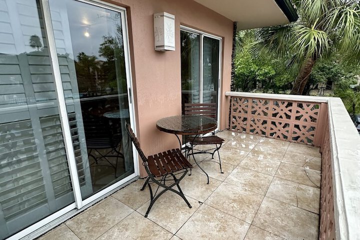Terrace/Patio 68 of 71
