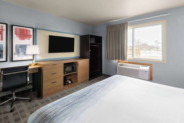 AmericInn by Wyndham Oscoda Near AuSable River