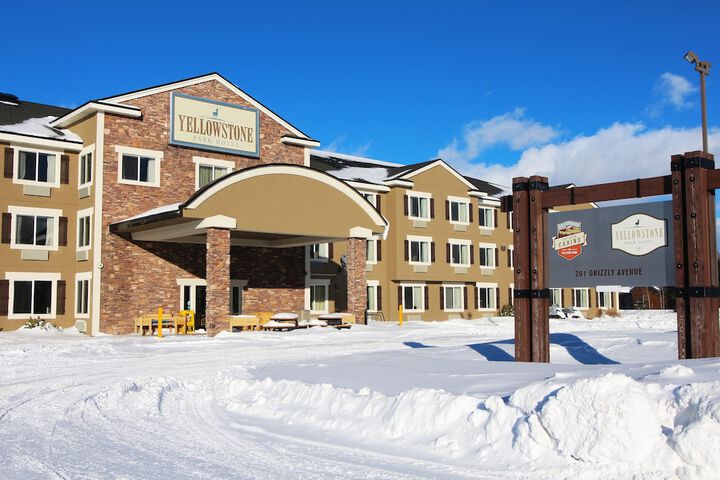 Yellowstone Park Hotel