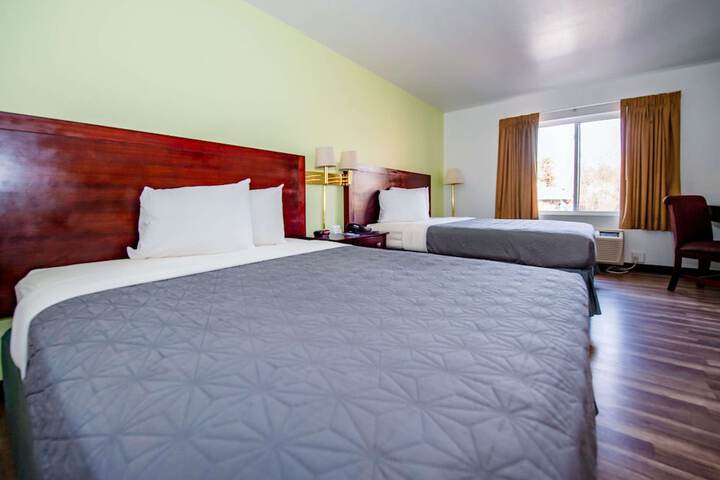 Room 15 of 49