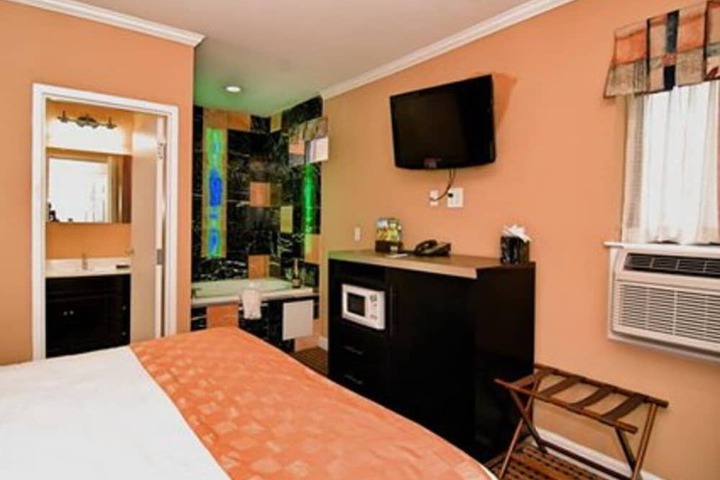 Prince Hotel