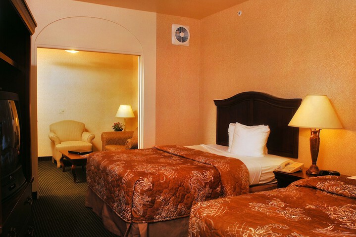 Inn on Barons Creek