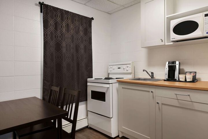 Room 19 of 29