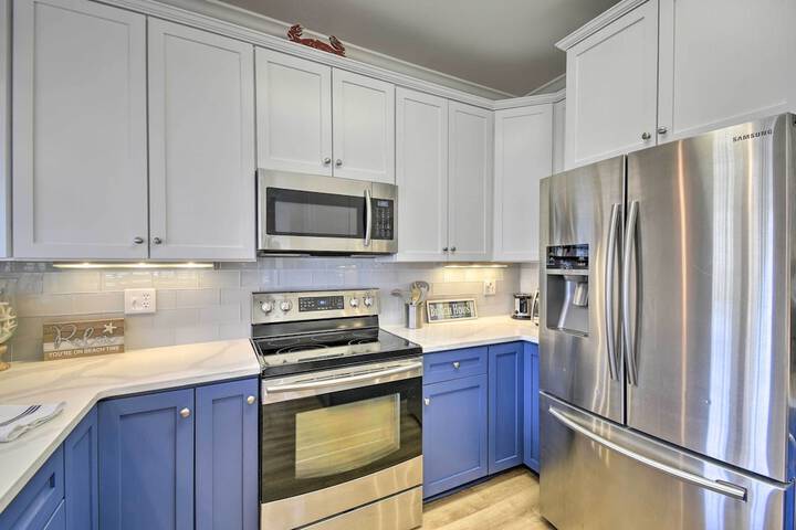 Ocean Isle Condo With Community Pool & Hot Tub!