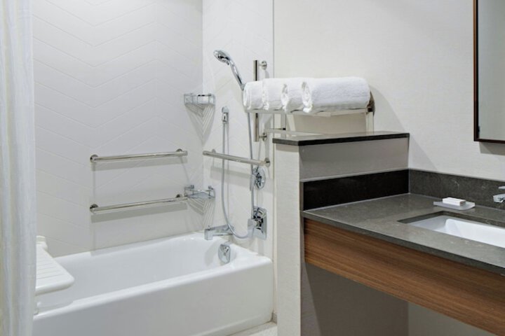 Fairfield Inn & Suites by Marriott Fayetteville