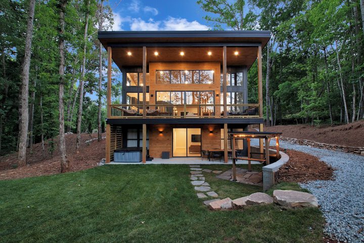 Zoka - Modern Mountain Retreat