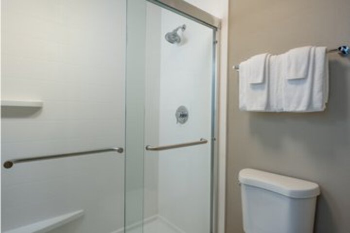 Room 157 of 245