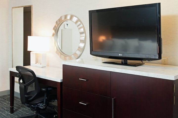 Crowne Plaza Springfield by IHG