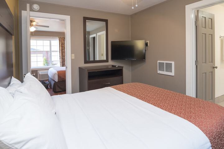 Room 75 of 105