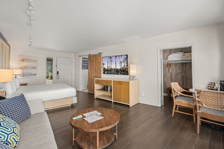 Paradise Point Resort & Spa