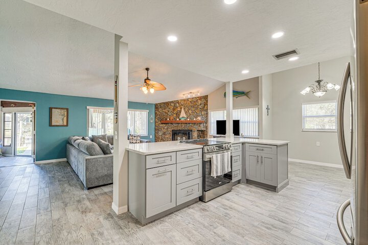 Riverfront Home With Private Dock Fire Pit!