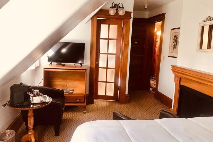 Pacific Grove Inn