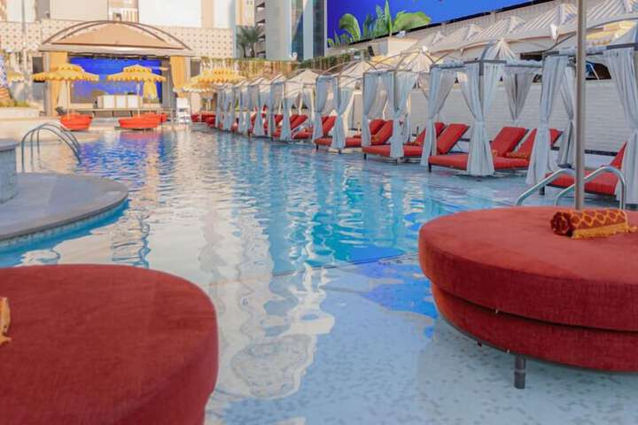 Pool 7 of 107