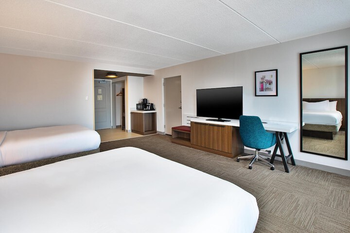 Hilton Garden Inn Chesapeake / Greenbrier