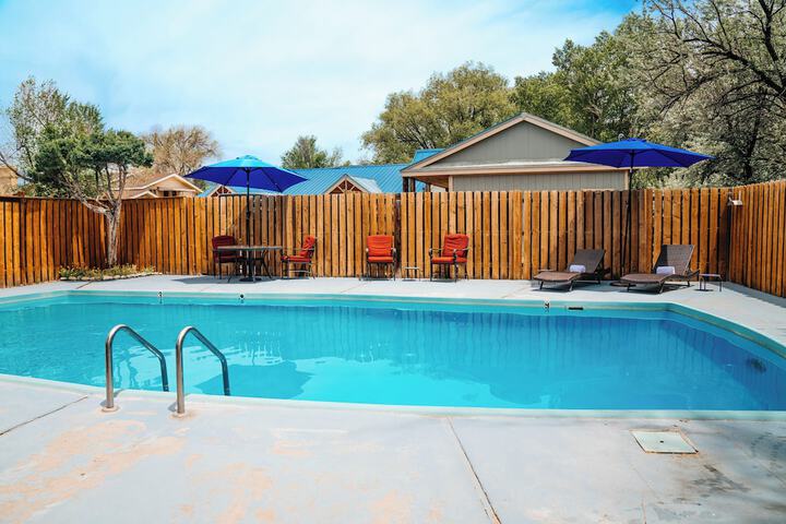 Pool 13 of 142
