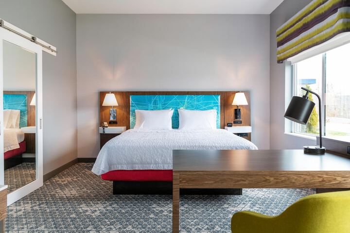 Hampton Inn & Suites by Hilton North Haven