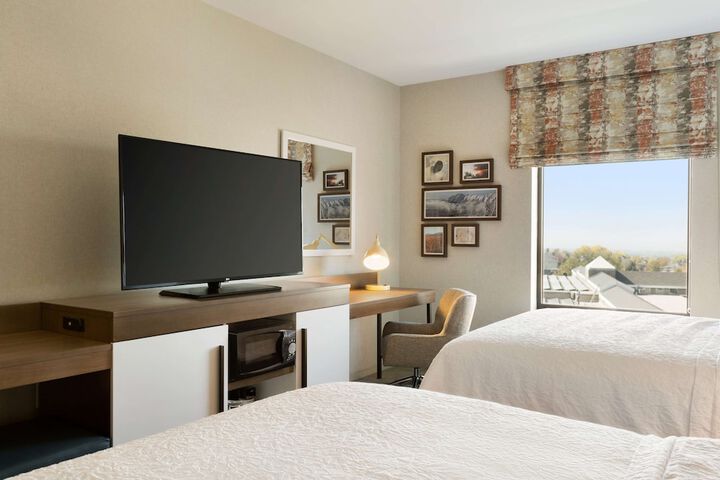 Room 16 of 29