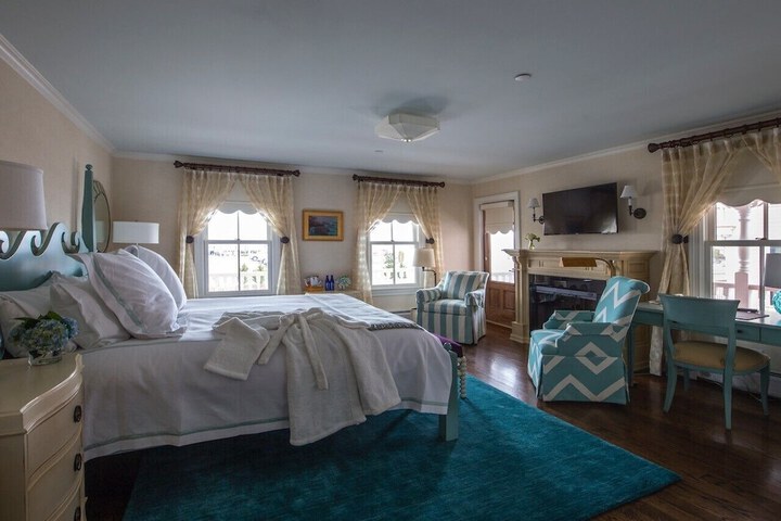 Saybrook Point Resort & Marina