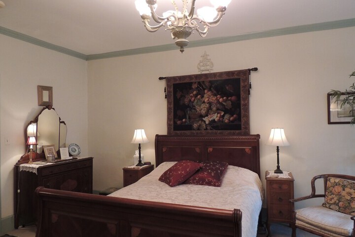 Room 9 of 45